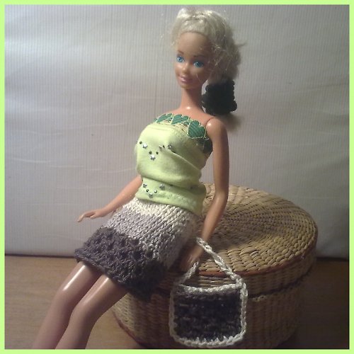 Letní komplet pro Barbie — foto 3