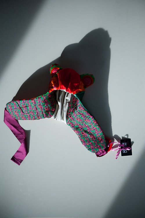 Lietajúca MILIONDOLAROVÁ čiapka — foto 3