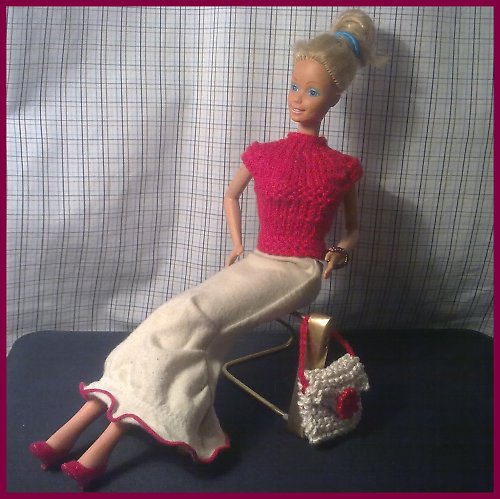 Elegantní komplet pro Barbie — foto 5