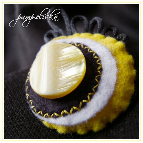 Brož - Bumblebee — foto 2