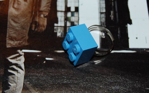 Světle modrý LEGO prsten — foto 3