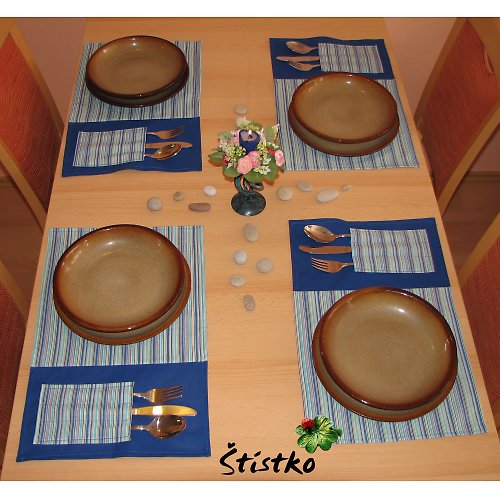 Modráskové prostírání s kapsami — foto 2