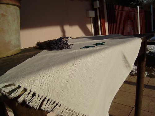 Čistě bílý ubrus - běhoun — foto 3