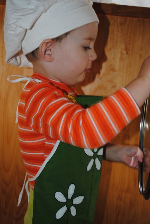 Dětská zástěrka - květinky — foto 3