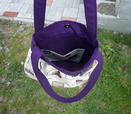 Fialová se čtverci — foto 3