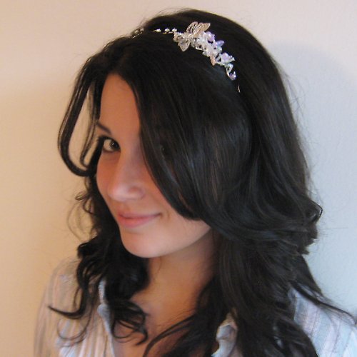 Motýl ve skleněné trávě — foto 3