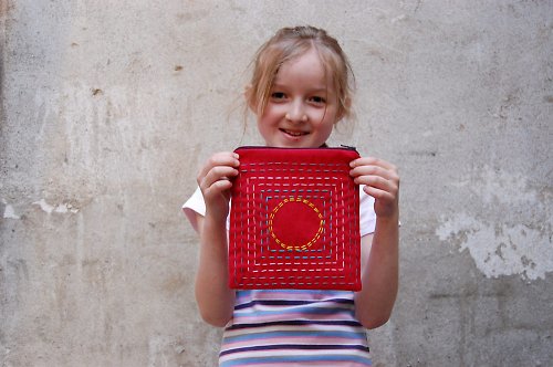 Taštička s výšivkou sašiko — foto 5