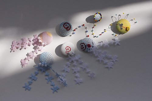 Čekání na mimi - knoflík 9 méďa — foto 2