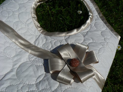 Bílá, elegantní — foto 2