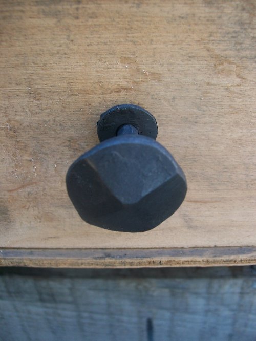 Kované úchytky - relief No. 3 — foto 2