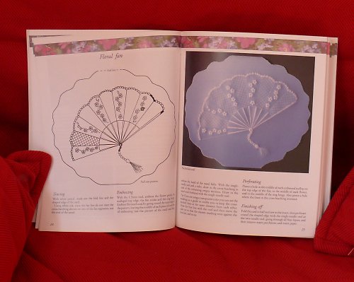 Knížka PERGAMANO (parchment) — foto 5