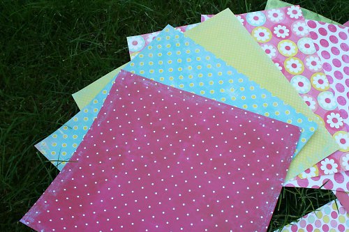 Sada scrap papírů 12 ks "Puntikatá II" — foto 3