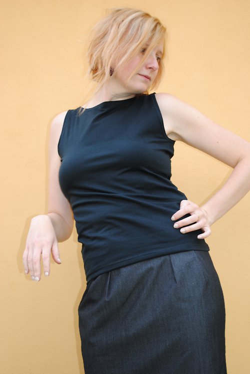 Triko či vestička? vel. S/M — foto 3