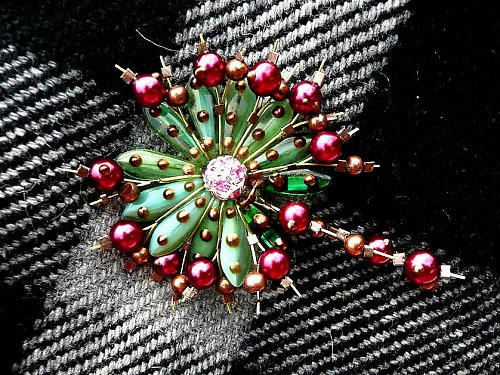 " Pavonine brooch " — foto 3