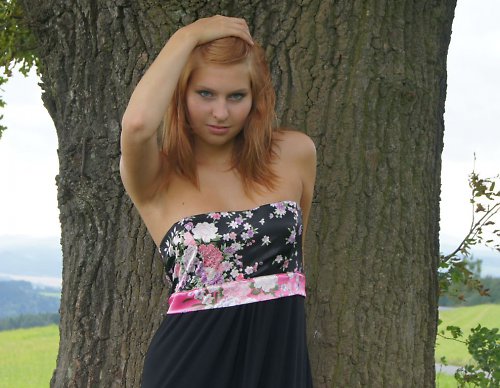 Šaty — foto 4