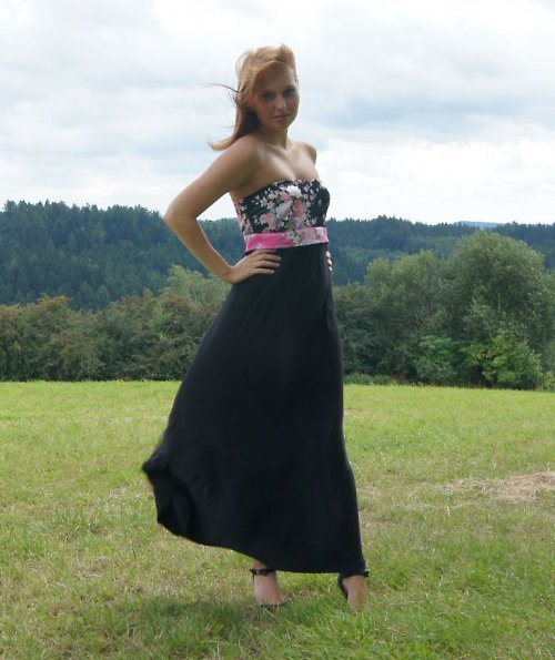 Šaty — foto 5