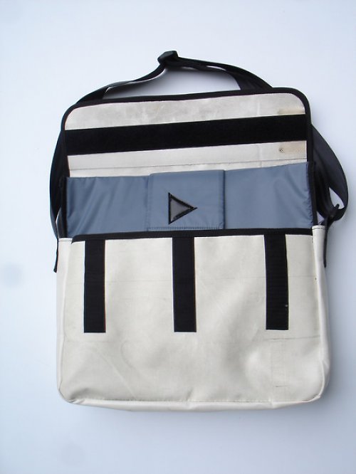 Taška 15 Lemovaná - Playbag — foto 2