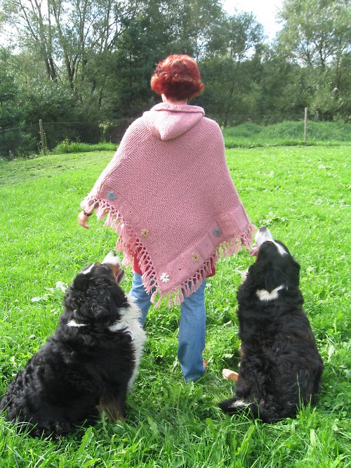 Starorůžové pončo — foto 5