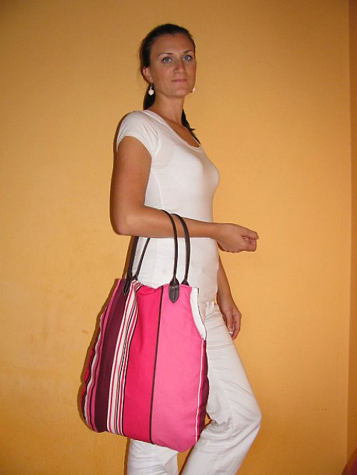 Růžová taška — foto 3