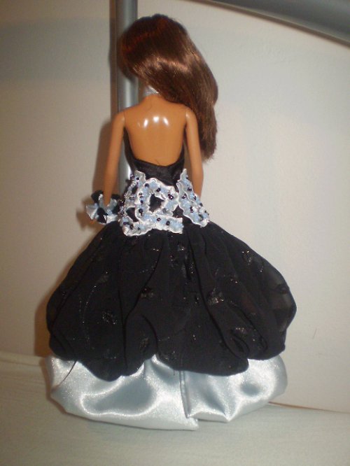 Šatičky na barbie — foto 3