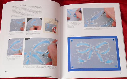 Knížka PERGAMANO (parchment) — foto 3