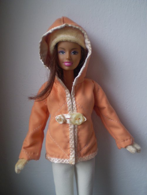 Bundička s čepičkou na barbie — foto 4