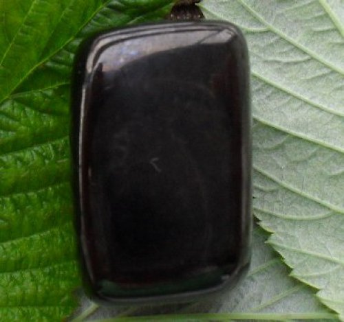 Černý jantar - gagát cca26x16x16mm — foto 2