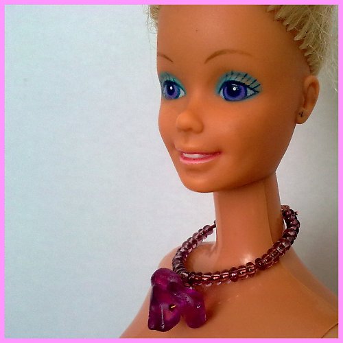 Fialkový náhrdelník / čelenka pro Barbie — foto 2