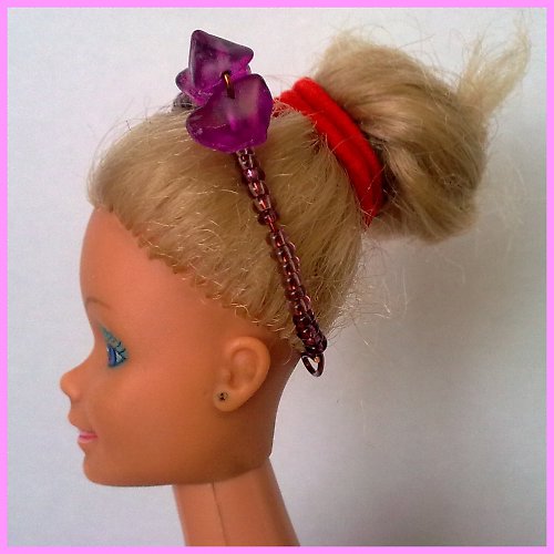 Fialkový náhrdelník / čelenka pro Barbie — foto 4