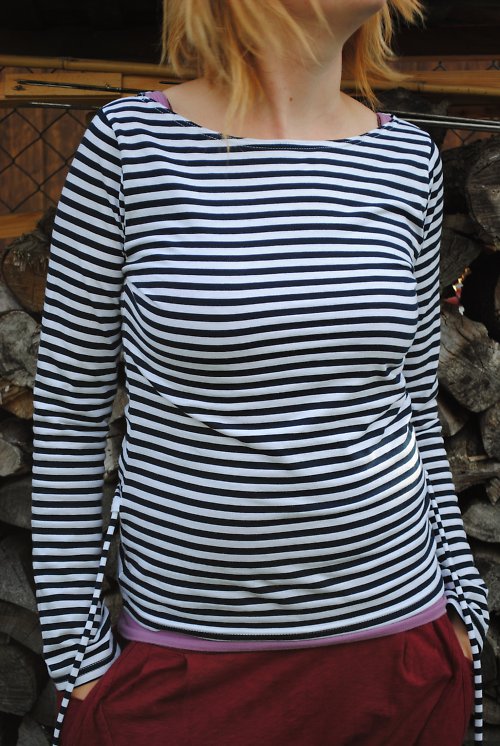 Jedenouché pruhaté ve velikosti L — foto 2