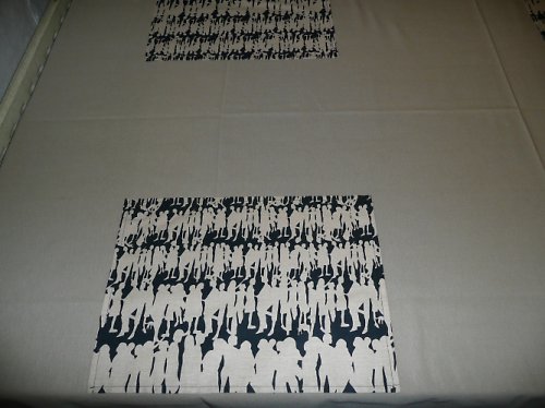 Ubrus s prostírkami — foto 3