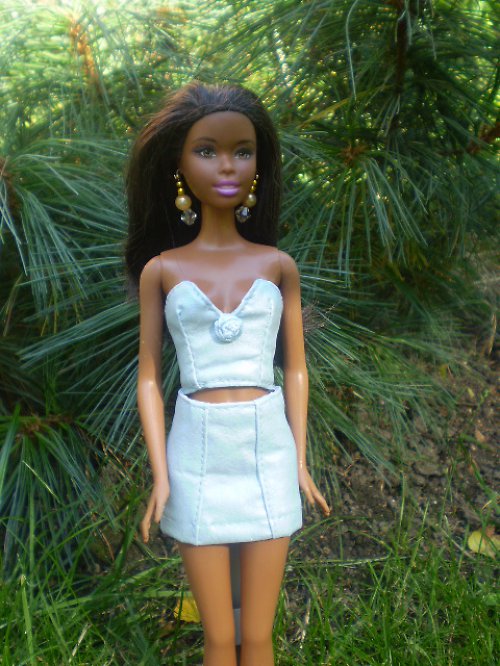 Kostýmek na barbie — foto 4