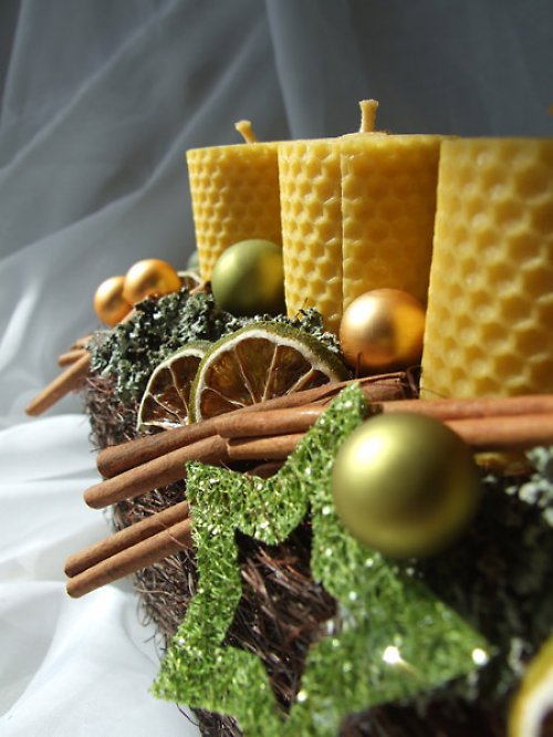 Adventní svícen medový — foto 5