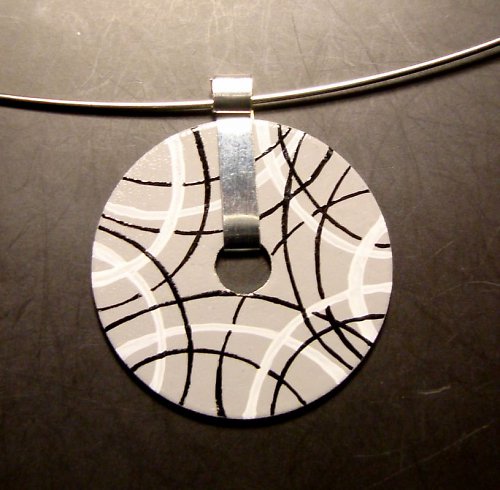 Šedá geometrie — foto 2