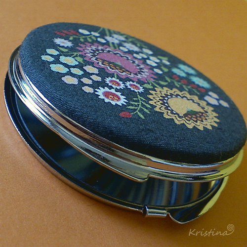 Kosmetické zrcátko - Folklór — foto 2