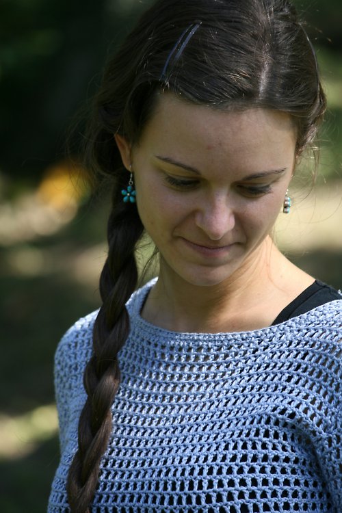 Háčkovaný svetřík — foto 4
