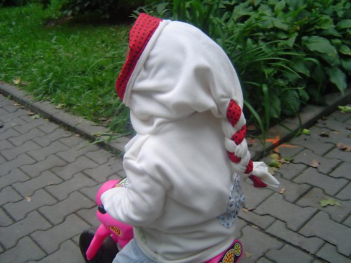 Skřítek s kapucí :) — foto 2