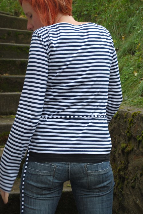Jedenouché pruhaté ve velikosti M — foto 2