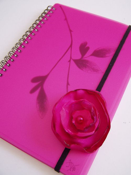 Kroužkový notes růžovýs RŮŽÍ A5 — foto 4