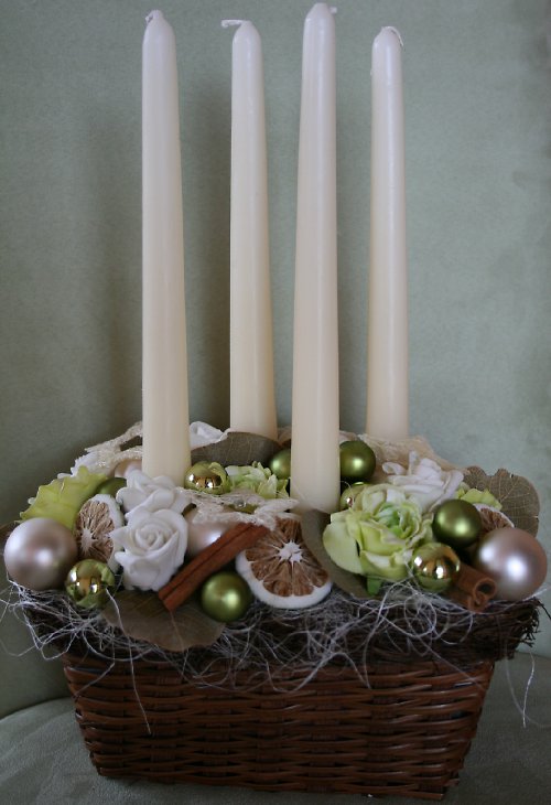 Adventní svícen zelinkavý — foto 2