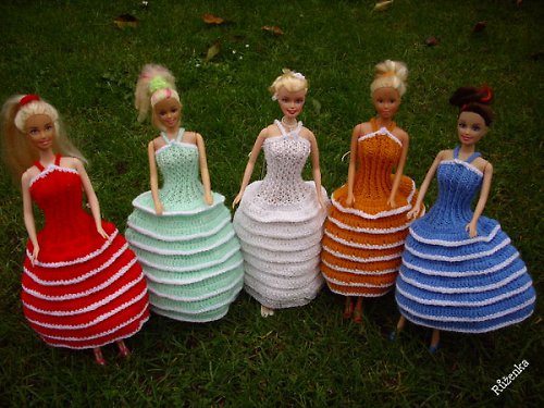 Šatečky na Barbie — foto 2