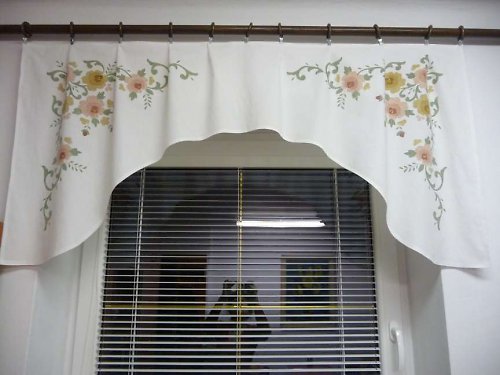 Výprodej látek - panel s výšivkou — foto 4