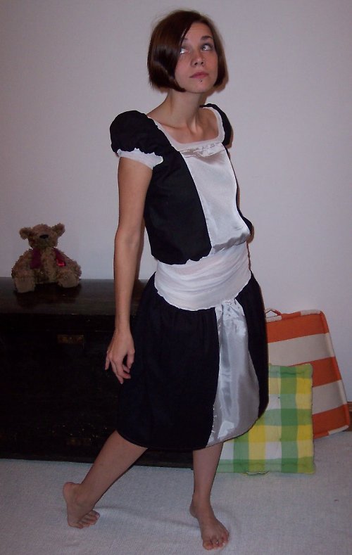 Šaty Černobílé — foto 2