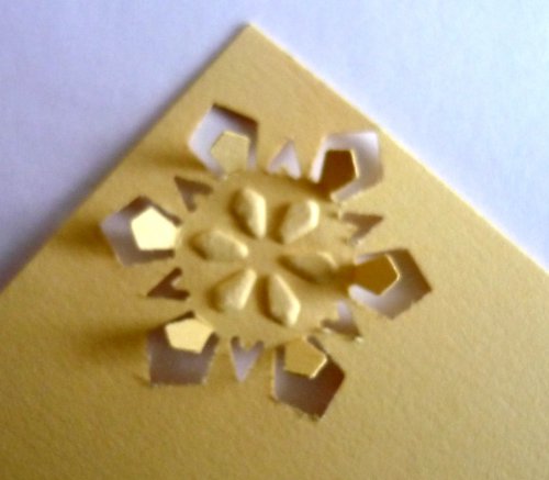 Raznice + embossing - vločka/květinka — foto 3