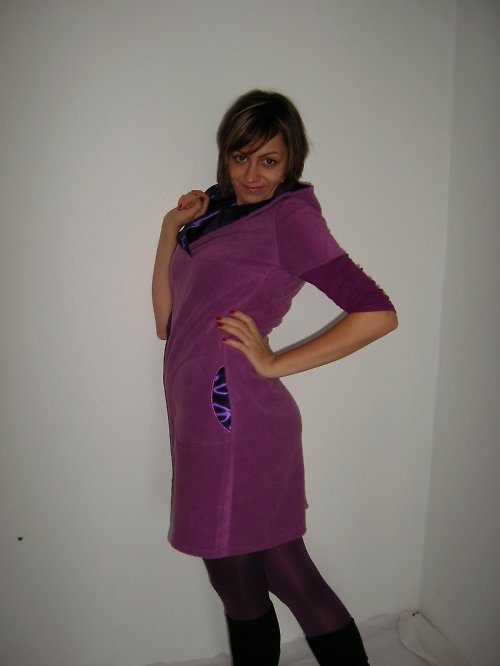 Fleecové šaty — foto 2