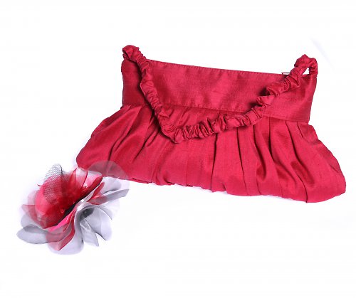 Barbie jde dnes v červené ! — foto 2