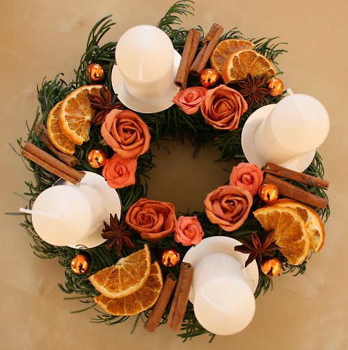 Adventní věneček do oranžova — foto 2