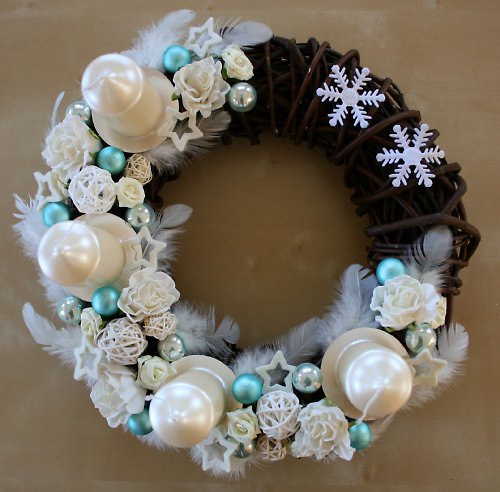 Adventní věneček krémovotyrkysový — foto 2