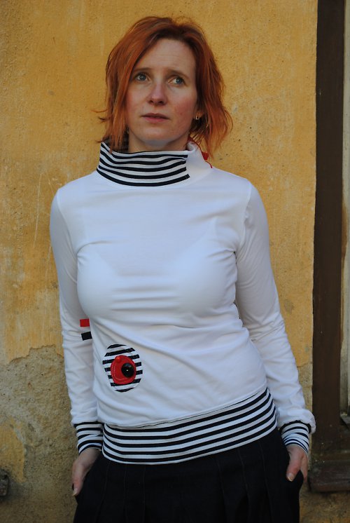 Veselé triko ve velikost S — foto 6