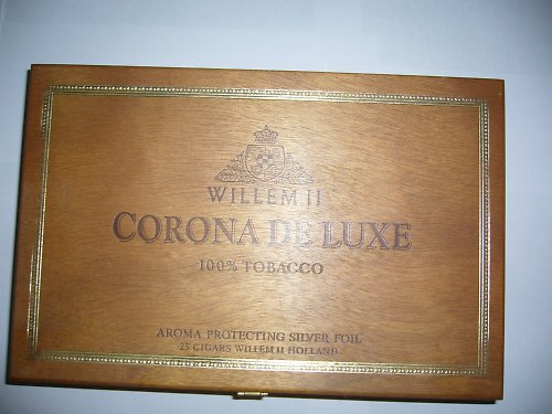 Krabička "CORONA DE LUXE" (č. 32) — foto 3
